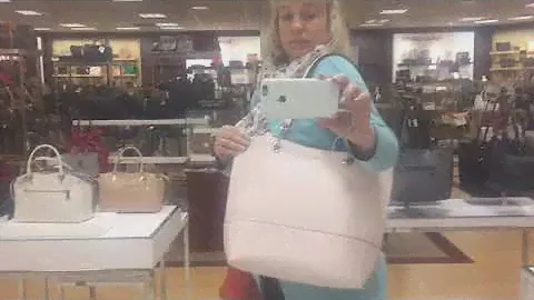 Y76 Сумочки Calvin Klein