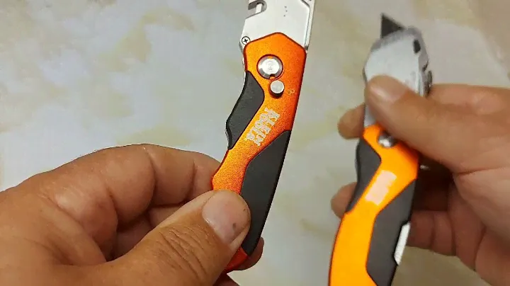 Klein Utility Knives 44130 vs 44131 Review