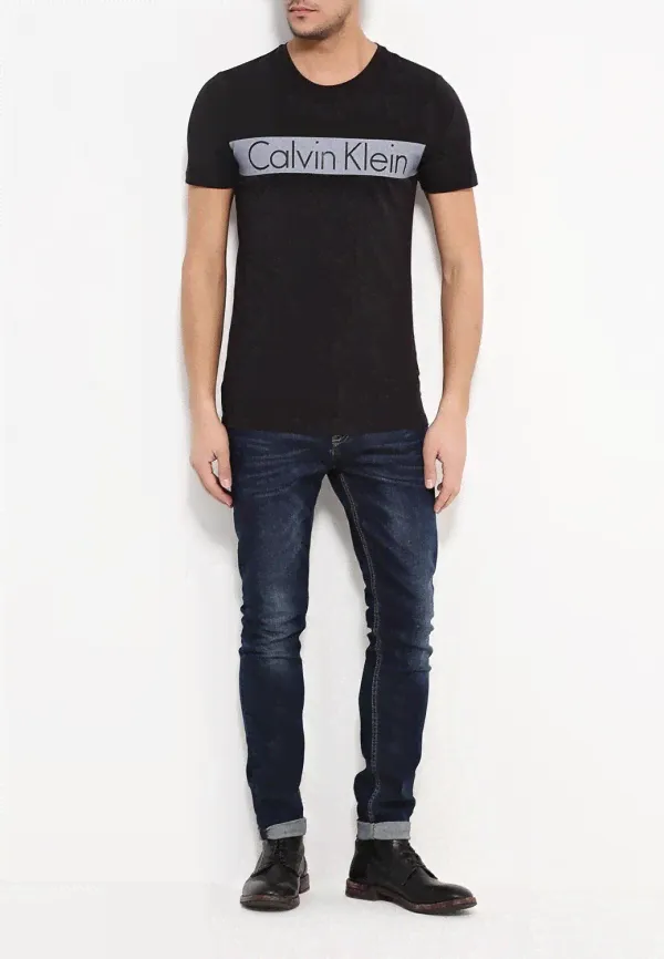 Мужская черная футболка от Calvin Klein Jeans-2